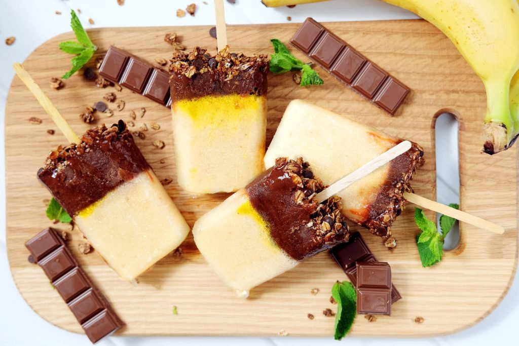 Helado de banana y chocolate